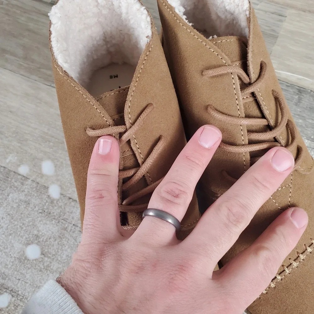 Toms‎ Toffee Bota Boots Mens Sz 8 Faux Shearling Suede Lace-Up